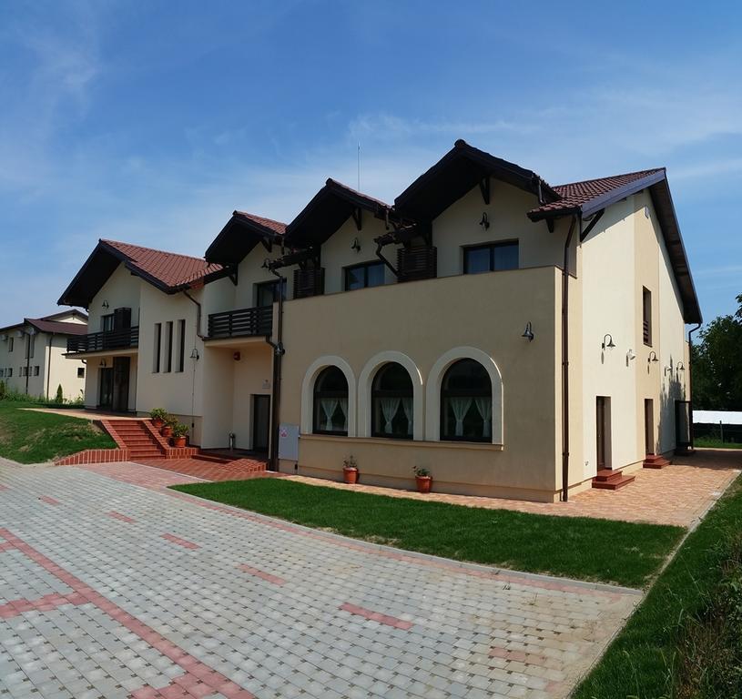 Pensiunea Berna Bacau Exterior photo